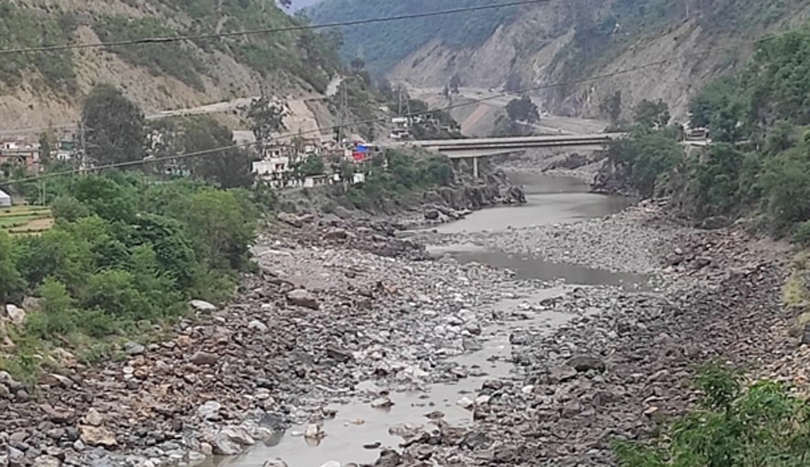 India Restricts Chenab River Flow Amid Rising Pakistan Tensions
